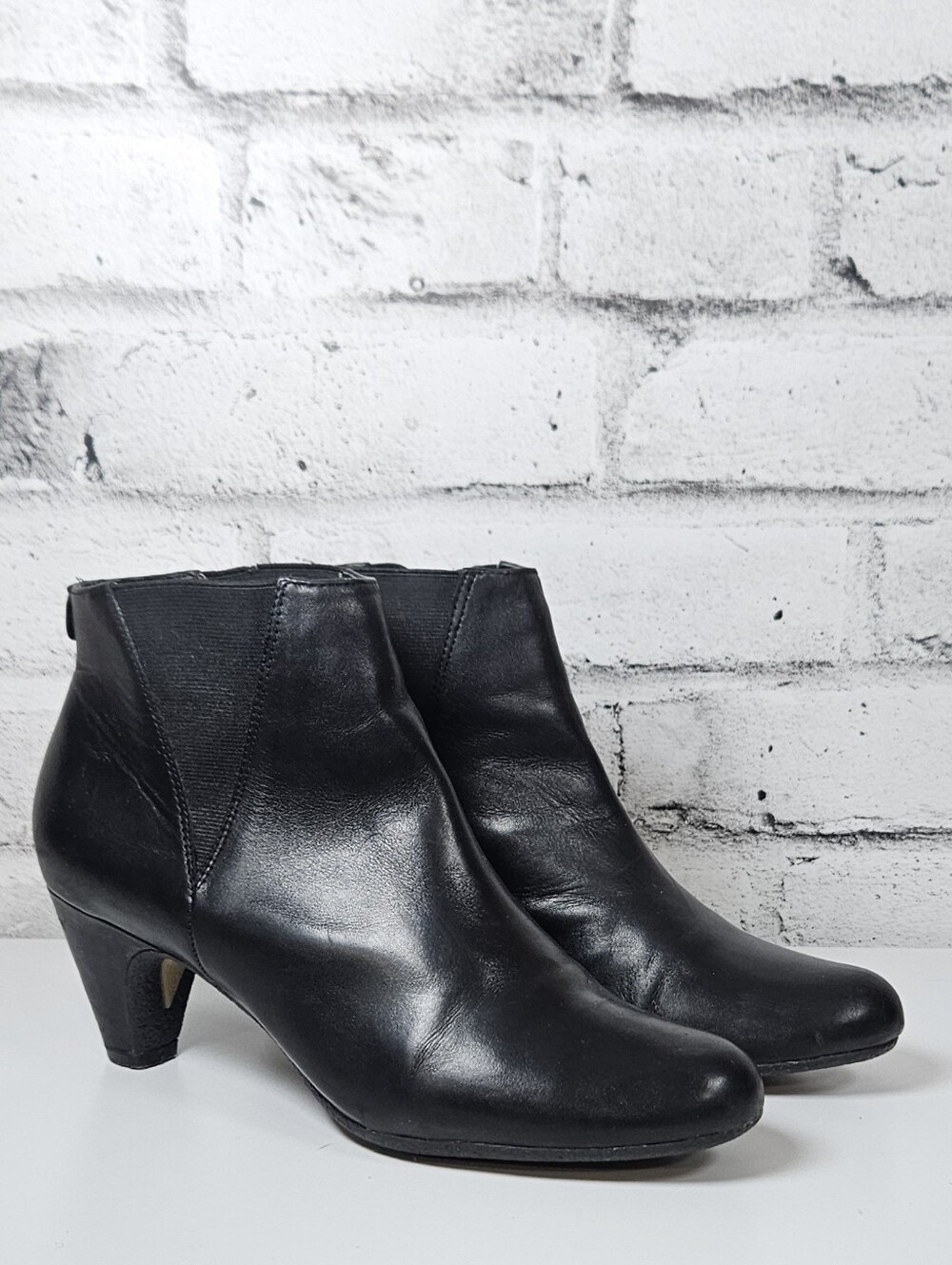 Sam Edelman Black Leather Chelsea Ankle Boots Block Heel Size 9